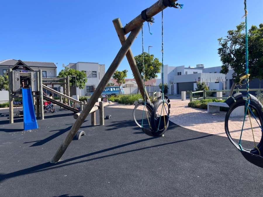 3 Bedroom Property for Sale in Sandown Western Cape